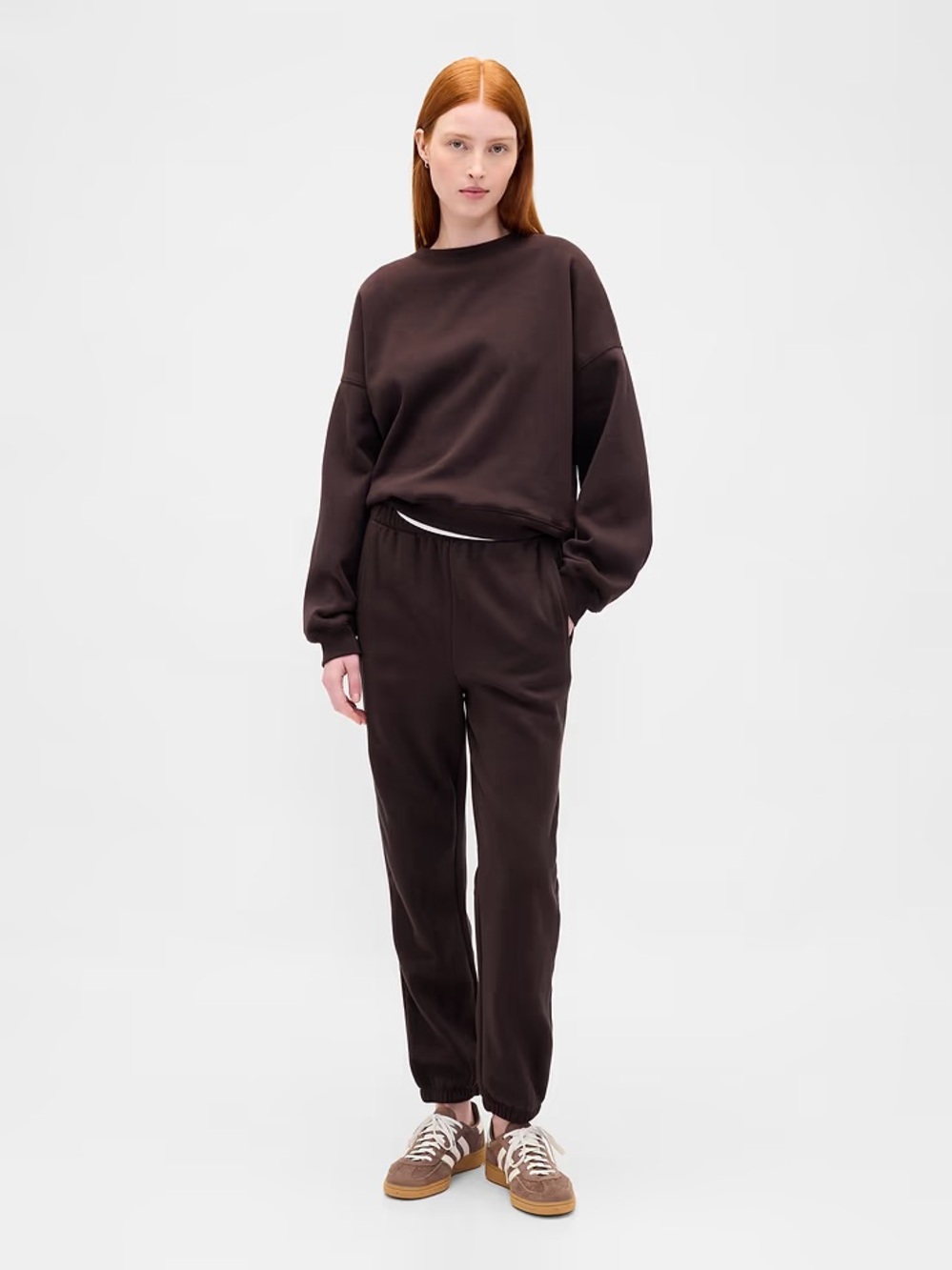 Set! Women's Gap Terra Brown Fleece Joggers and Relaxed Crewneck Sweatshirt